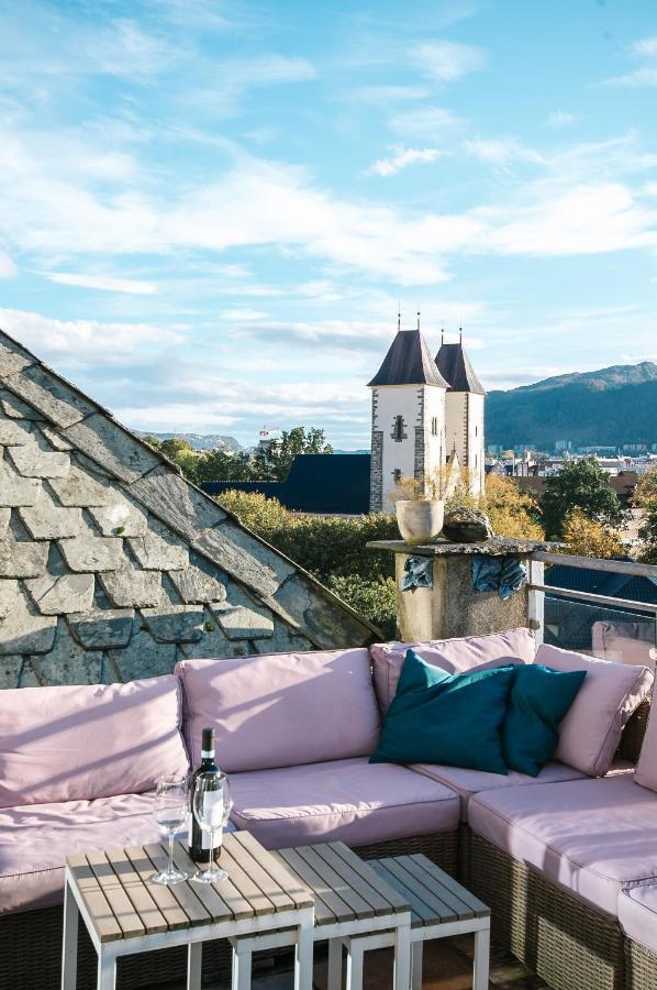 Spacious Penthouse With Grand Terrace Bergen Extérieur photo